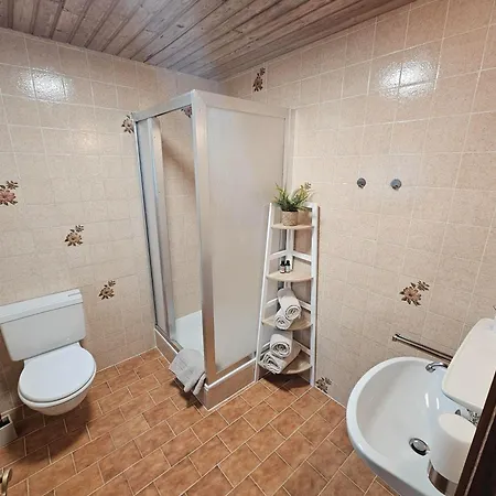 Panorama Warth بيت ضيافة 3*